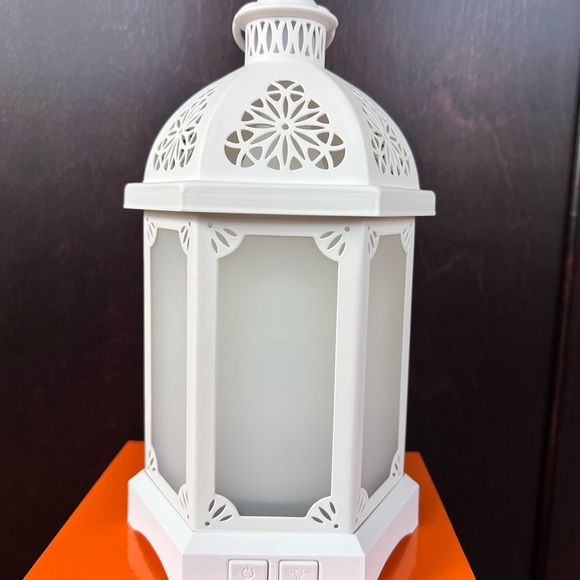NIB Young Living Lantern Diffuser - Picture 3 of 7
